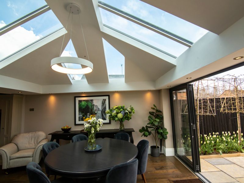 Understanding the Difference Between Conservatories and Orangeries