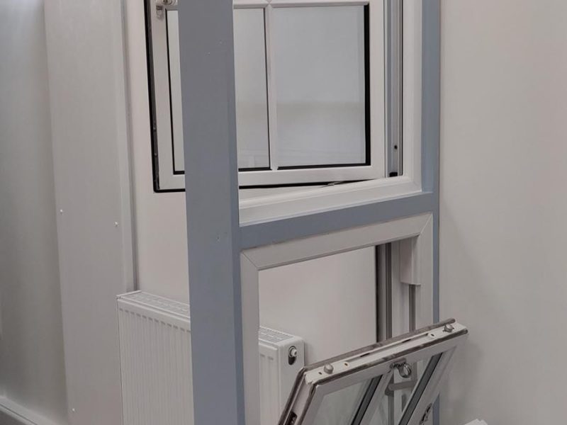 photo of casement window and tilt & turn window in our showroom