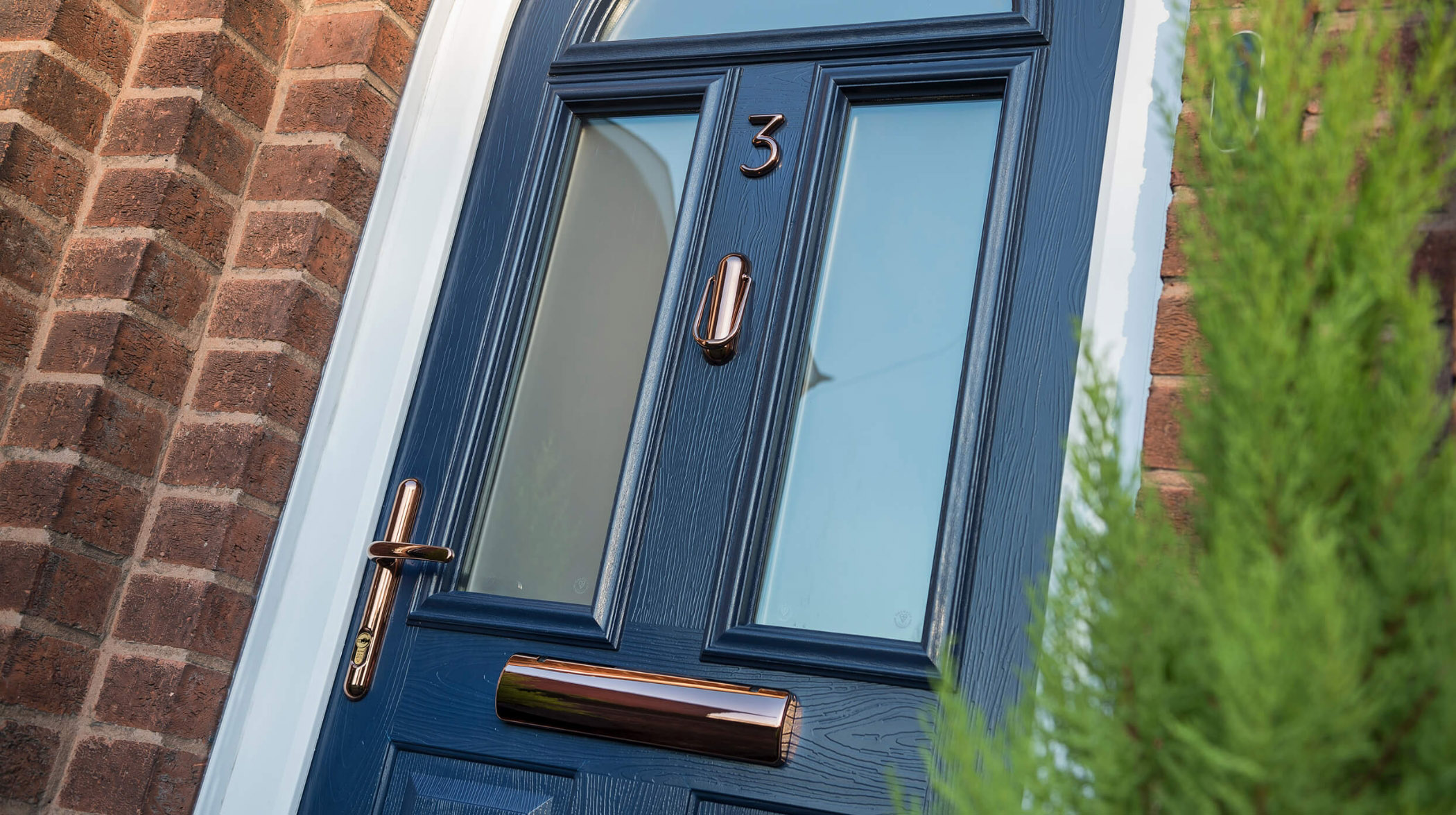 DESIGN YOUR DREAM DOOR USING OUR SOLIDOR DOOR DESIGNER
