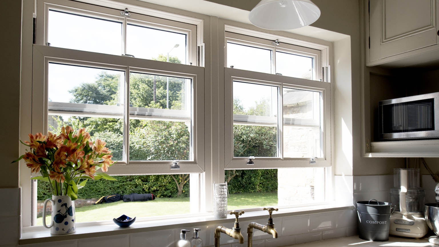 sliding sash window fitters near me