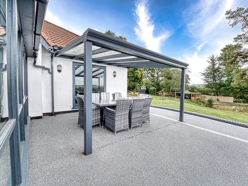 How to Transform Your Garden for Summer